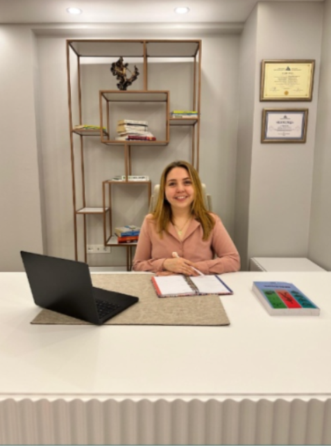 Büşra Bıyık logo